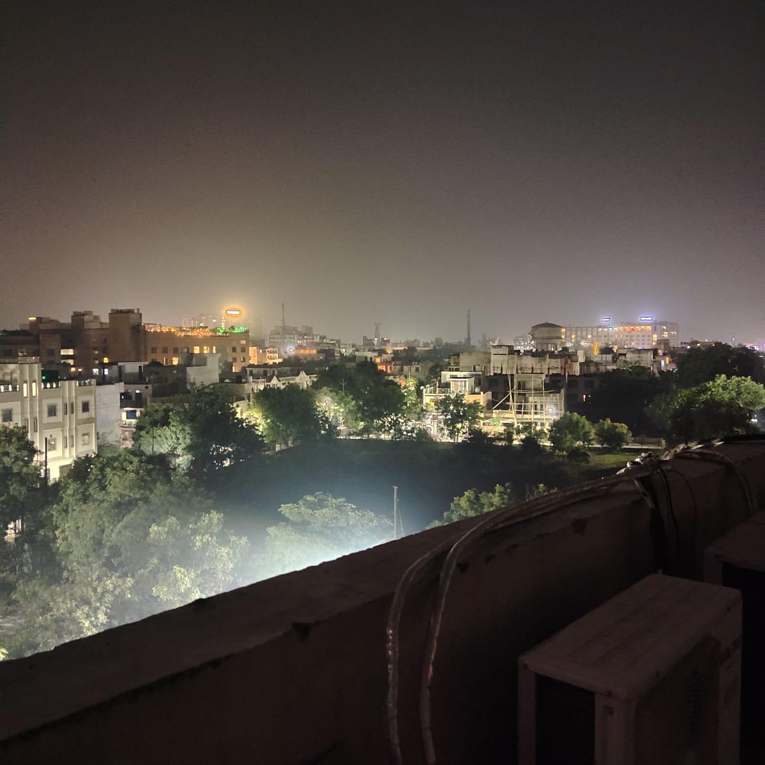 The Taj Vista Agra- Walking Distance To Taj Mahal Hotel Агра Екстериор снимка